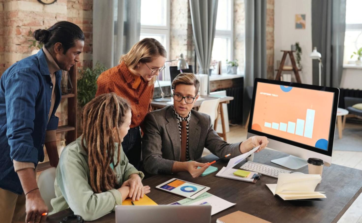 Sesión de trabajo enfocada en optimización técnica de sitios web